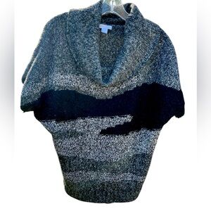 Garnet Hill size Medium SS Dolman/ cowl neck sweater,stretch,black & gray.